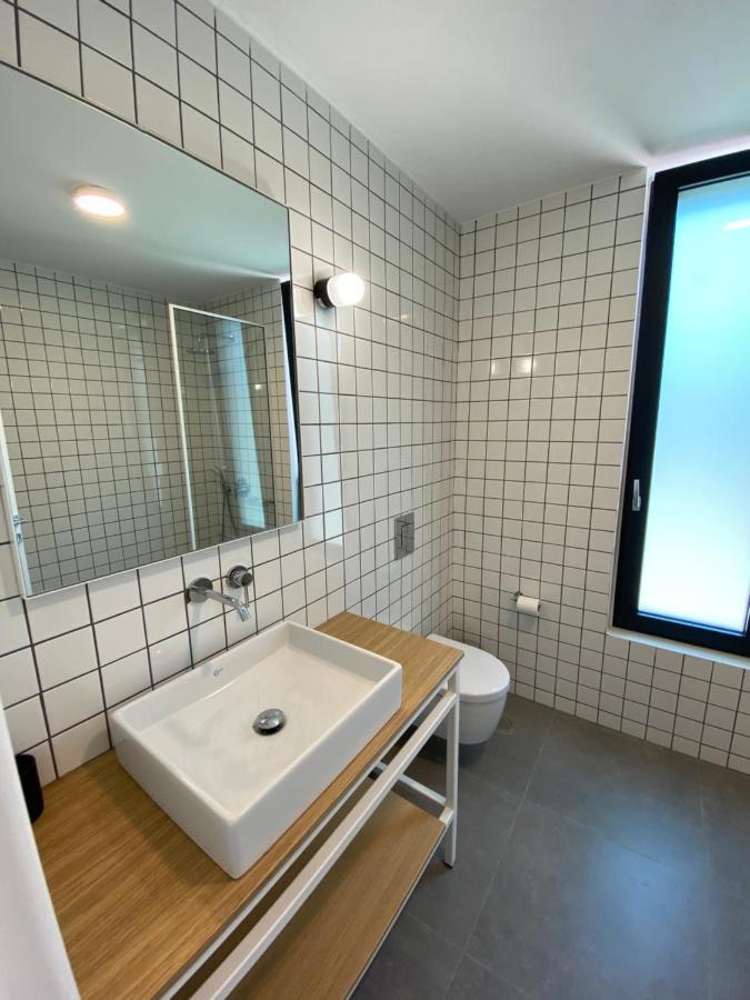 Lefko Apartments 塔伦蒂斯 外观 照片