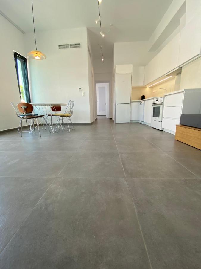Lefko Apartments 塔伦蒂斯 外观 照片